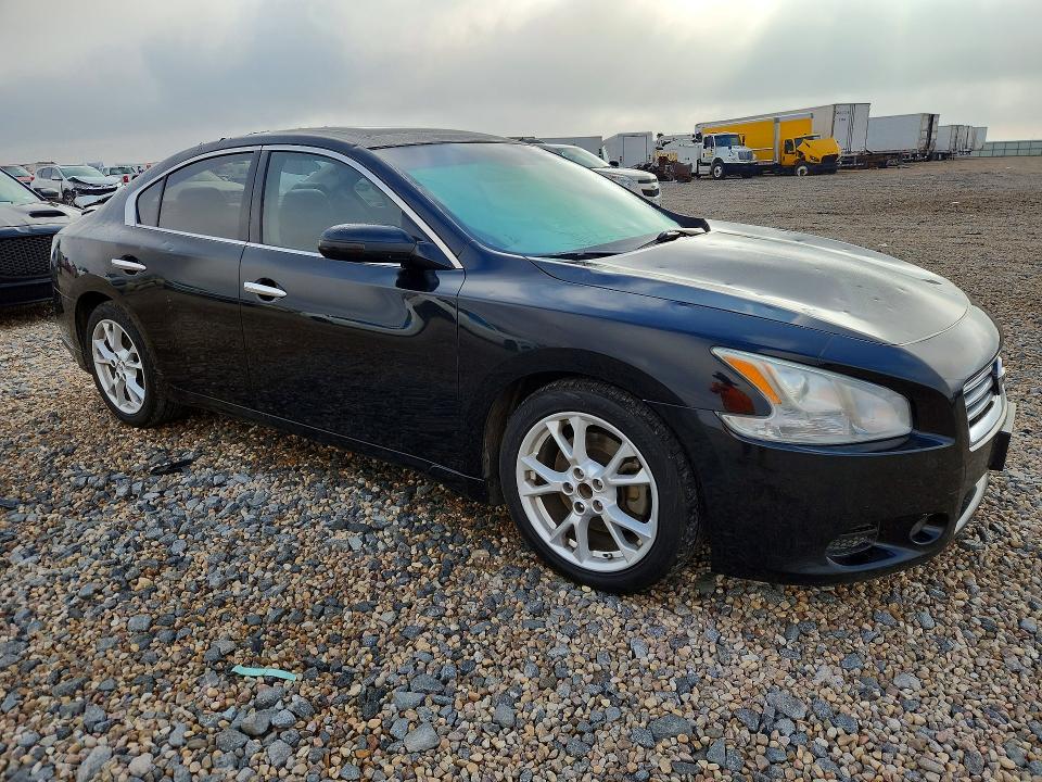 55195686 :رقم المزاد ، 1N4AA5AP5CC847583 vin ، 2012 Nissan Maxima مزاد بيع