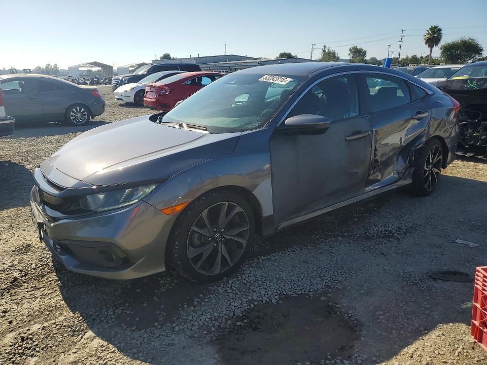 Продажа на аукционе авто 2019 Honda Civic, vin: 2HGFC2F8XKH517915, номер лота: 53282816