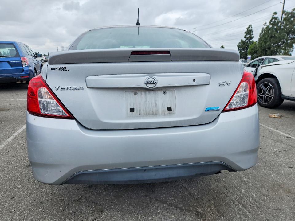 54697376 :رقم المزاد ، 3N1CN7APXGL826843 vin ، 2016 Nissan Versa مزاد بيع