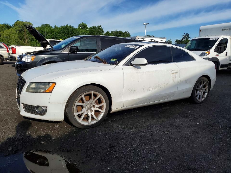 54669606 :رقم المزاد ، WAULFAFR3CA037496 vin ، 2012 Audi A5 مزاد بيع