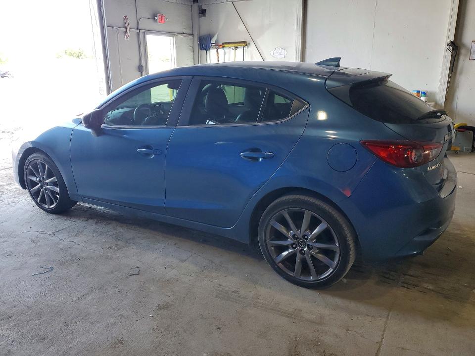 Продаж на аукціоні авто 2018 Mazda 3, vin: 3MZBN1L39JM235921, номер лоту: 52895126