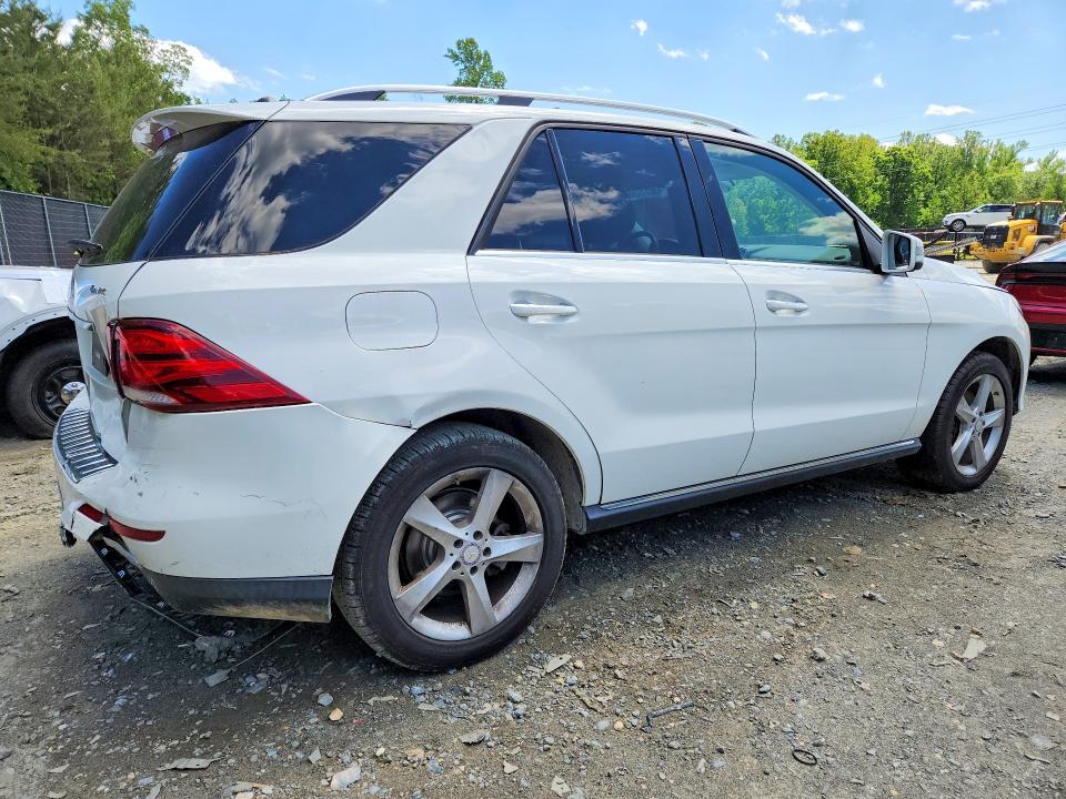 53011756 :رقم المزاد ، 4JGDA5HB7HA876860 vin ، 2017 Mercedes-benz Gle مزاد بيع