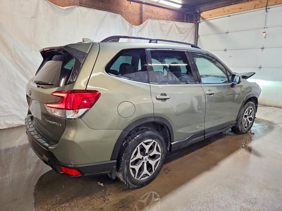 2021 Subaru Forester მანქანა იყიდება აუქციონზე, vin: JF2SKAFC8MH481456, აუქციონის ნომერი: 51365166