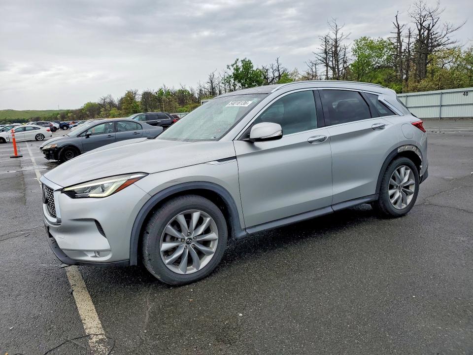 54018136 :رقم المزاد ، 3PCAJ5M30KF128553 vin ، 2019 Infiniti Qx50 مزاد بيع