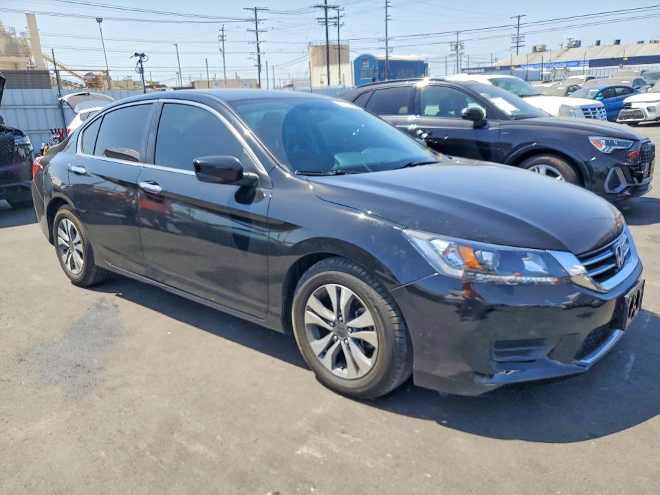 54137196 :رقم المزاد ، 1HGCR2F33EA045369 vin ، 2014 Honda Accord مزاد بيع