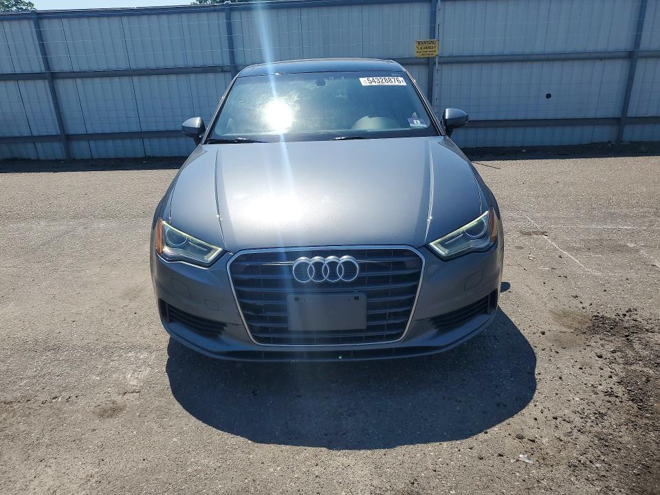 Продажа на аукционе авто 2015 Audi A3, vin: WAUCCGFF6F1040415, номер лота: 54328876
