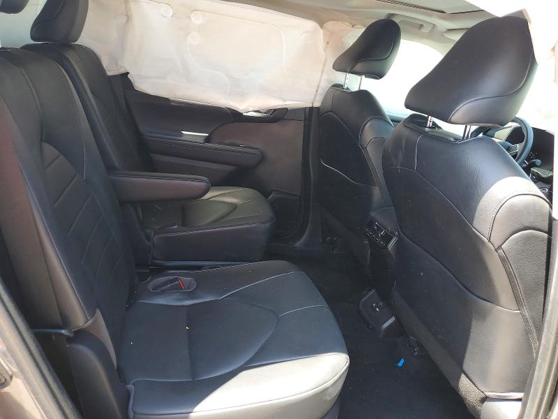 52255936 :رقم المزاد ، 5TDGZRAH4MS537678 vin ، 2021 Toyota Highlander مزاد بيع