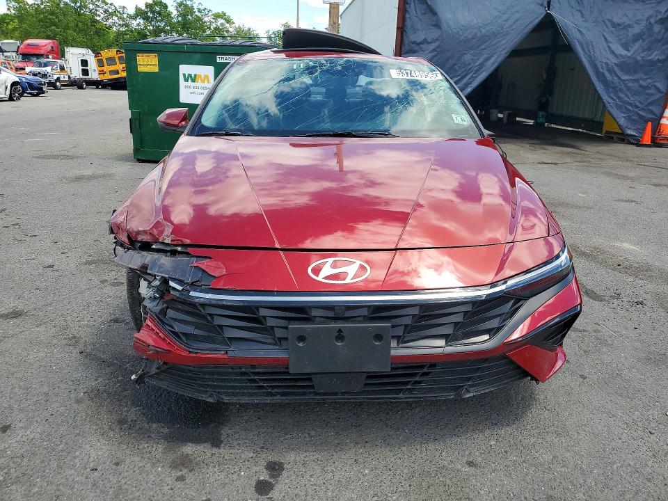 Продажа на аукционе авто 2024 Hyundai Elantra, vin: KMHLP4DG3RU677164, номер лота: 53748956