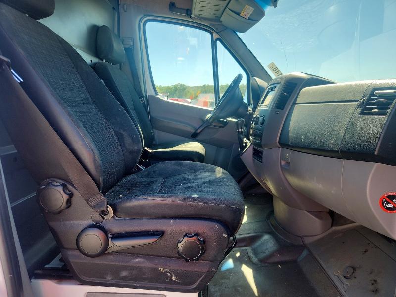 Продажа на аукционе авто 2014 Mercedes-benz Sprinter, vin: WD3PF3DC8E5885944, номер лота: 52925146