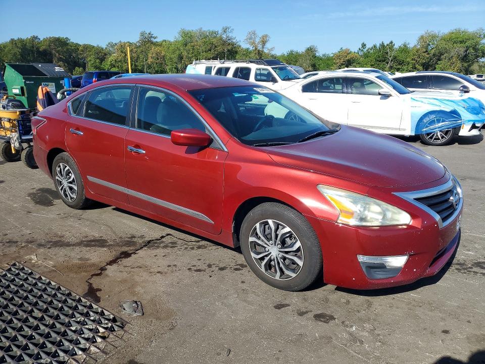 2014 Nissan Altima მანქანა იყიდება აუქციონზე, vin: 1N4AL3AP0EN342914, აუქციონის ნომერი: 53341236