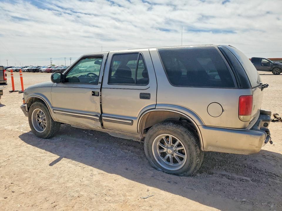 Auction sale of the 2000 Chevrolet Blazer, vin: 1GNCS13W4YK165103, lot number: 52417616