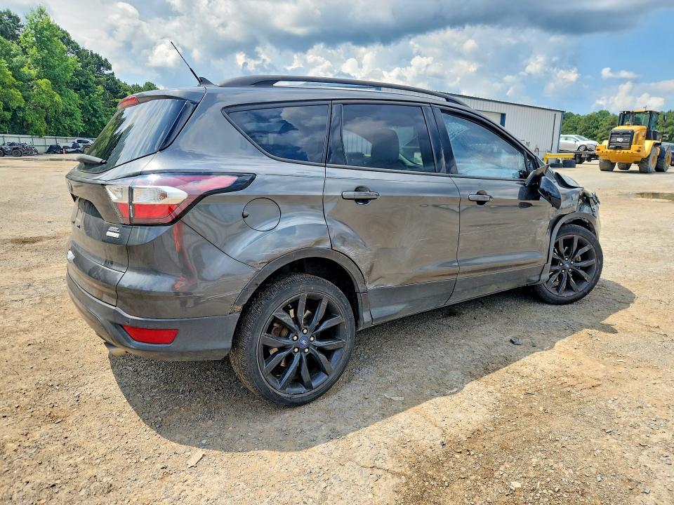 Aukcja sprzedaży 2018 Ford Escape, vin: 1FMCU0HDXJUD26211, numer aukcji: 55514696