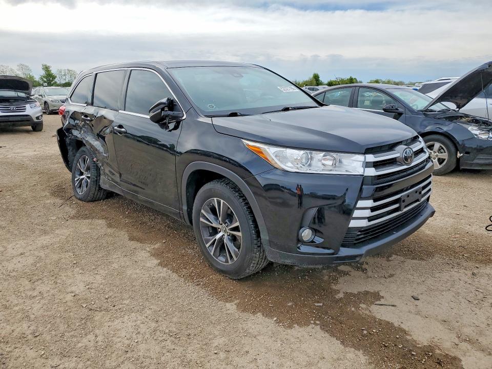 52327796 :رقم المزاد ، 5TDZZRFH5HS217471 vin ، 2017 Toyota Highlander مزاد بيع