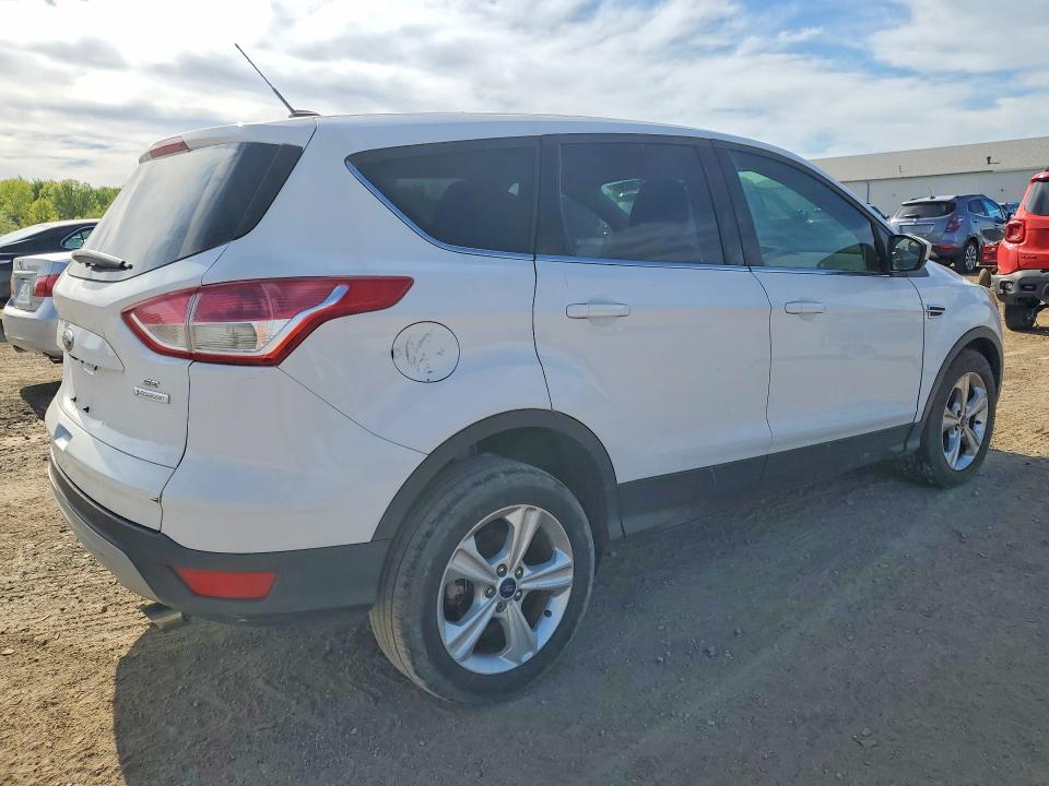 2014 Ford Escape მანქანა იყიდება აუქციონზე, vin: 1FMCU9GX9EUE40593, აუქციონის ნომერი: 53879856