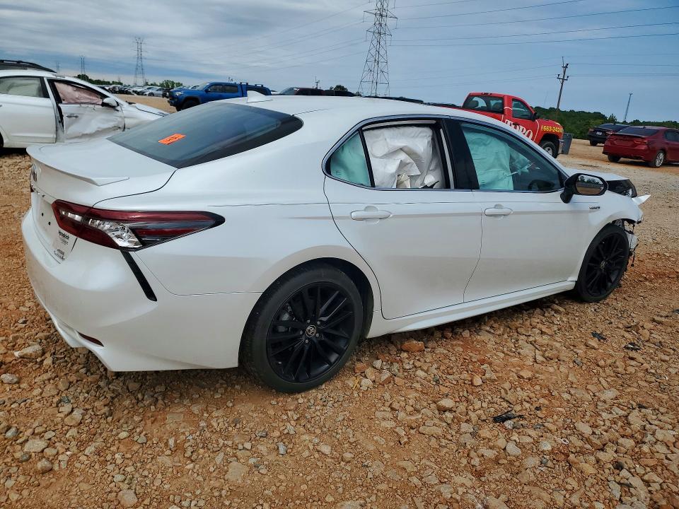 Продаж на аукціоні авто 2021 Toyota Camry, vin: 4T1K31AK3MU566699, номер лоту: 53166166