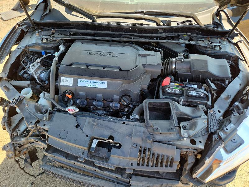 54555036 :رقم المزاد ، 1HGCR3F91HA038032 vin ، 2017 Honda Accord مزاد بيع