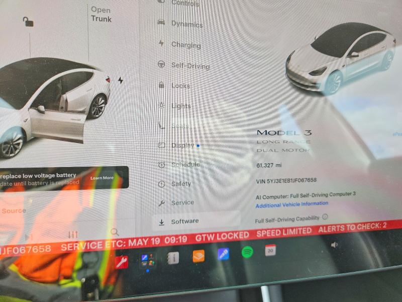 Продажа на аукционе авто 2018 Tesla Model 3, vin: 5YJ3E1EB1JF067658, номер лота: 53887976