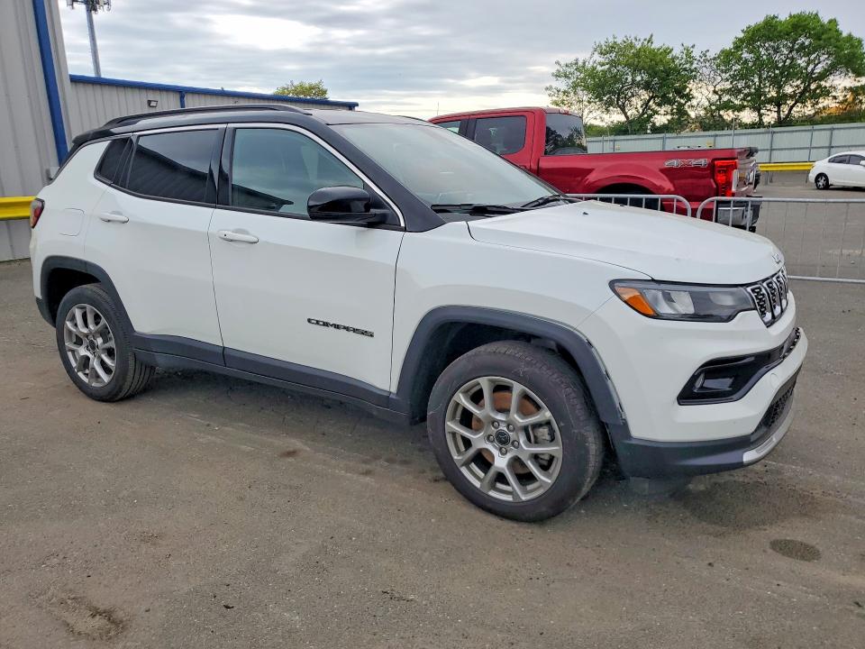 55447066 :رقم المزاد ، 3C4NJDCN3ST507806 vin ، 2025 Jeep Compass مزاد بيع