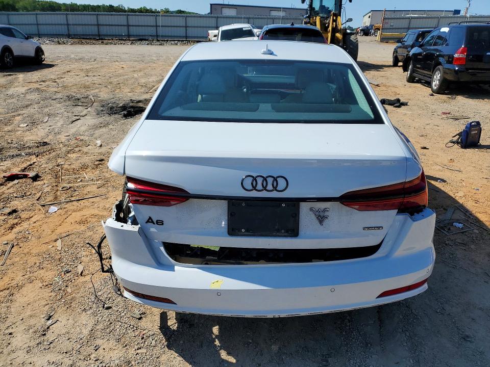 52120646 :رقم المزاد ، WAUL2BF26NN049240 vin ، 2022 Audi A6 مزاد بيع