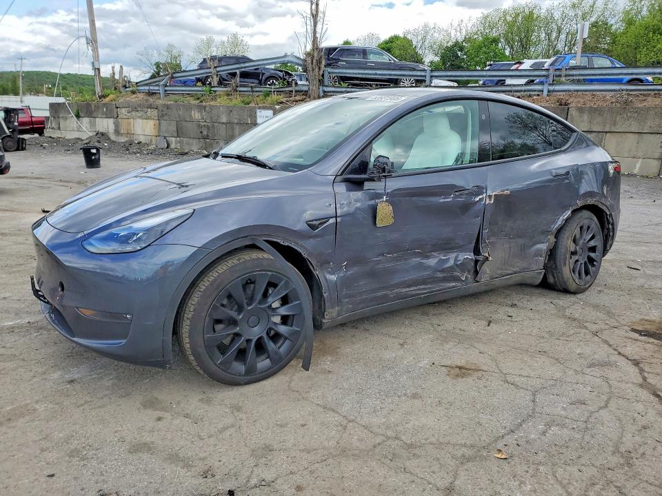 53931906 :رقم المزاد ، 7SAYGDEE6PF868433 vin ، 2023 Tesla Model Y مزاد بيع