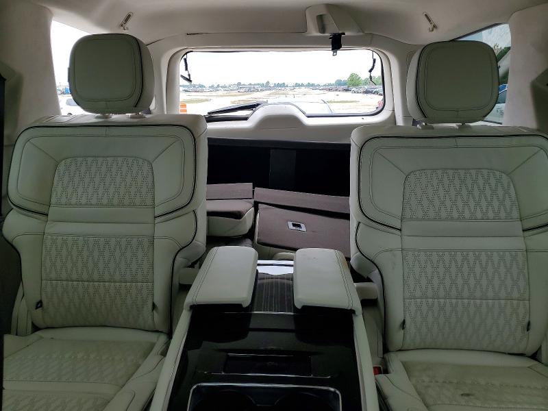 Продажа на аукционе авто 2024 Lincoln Navigator, vin: 5LMJJ2TG4REL12563, номер лота: 54257896