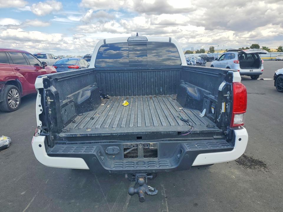 Продажа на аукционе авто 2017 Toyota Tacoma, vin: 3TMDZ5BN9HM023198, номер лота: 55200856