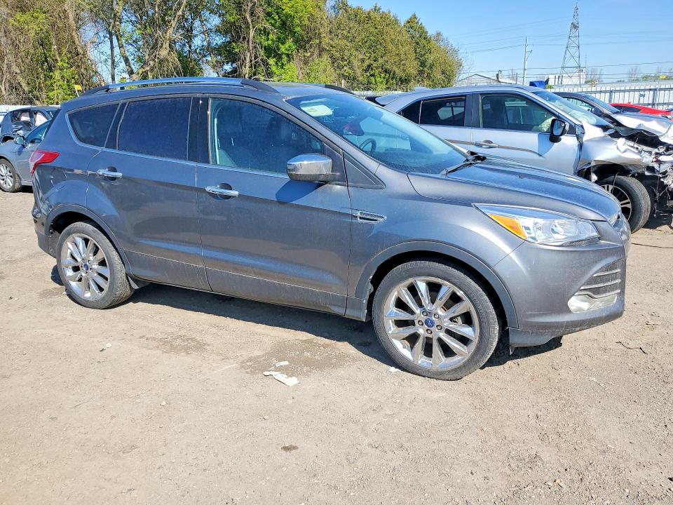 2014 Ford Escape მანქანა იყიდება აუქციონზე, vin: 1FMCU0GX5EUD19779, აუქციონის ნომერი: 52934366