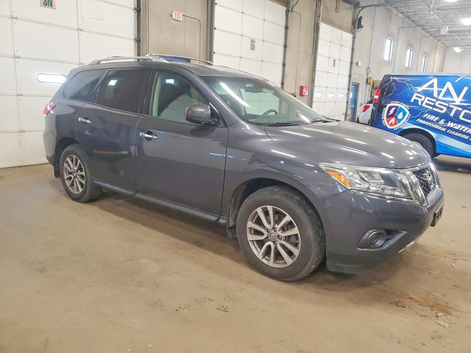 55582006 :رقم المزاد ، 5N1AR2MM1EC703210 vin ، 2014 Nissan Pathfinder مزاد بيع