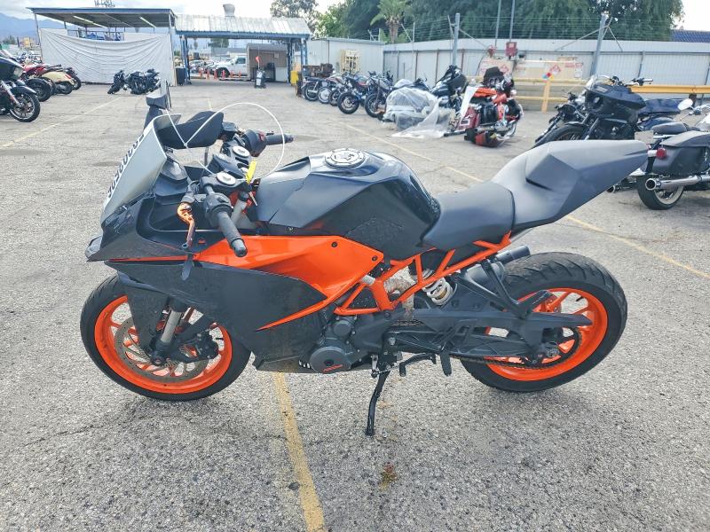 52393526 :رقم المزاد ، MD2JYJ40XJC299729 vin ، 2018 Ktm 390 مزاد بيع