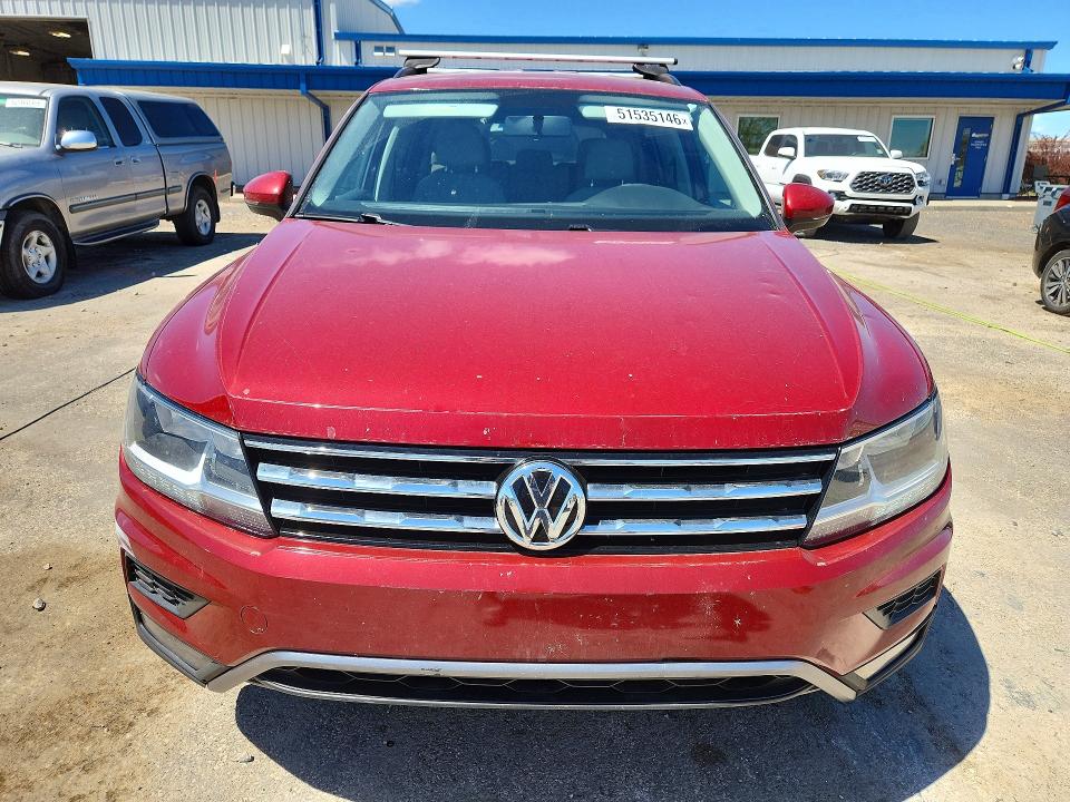 2018 Volkswagen Tiguan მანქანა იყიდება აუქციონზე, vin: 3VV1B7AX3JM146217, აუქციონის ნომერი: 51535146