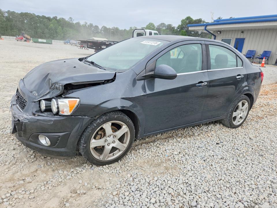 51977276 :رقم المزاد ، 1G1JE5SB8E4230394 vin ، 2014 Chevrolet Sonic مزاد بيع