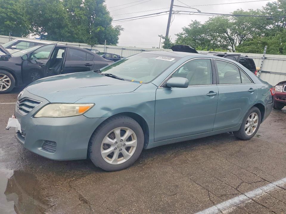 53985896 :رقم المزاد ، 4T1BF3EK3BU746369 vin ، 2011 Toyota Camry مزاد بيع
