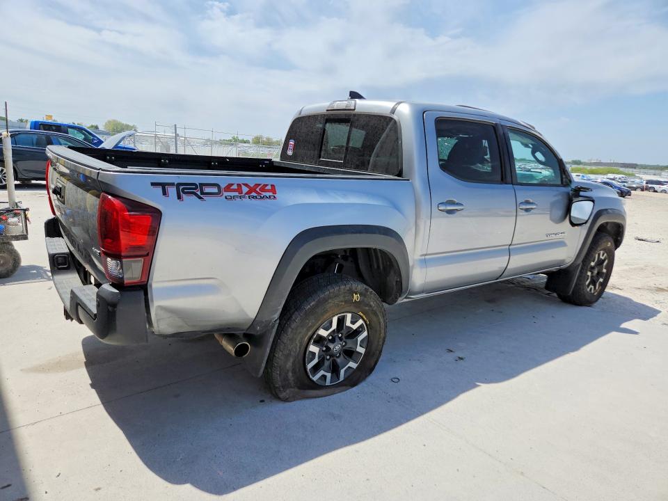 2018 Toyota Tacoma მანქანა იყიდება აუქციონზე, vin: 3TMCZ5AN0JM123497, აუქციონის ნომერი: 53176496