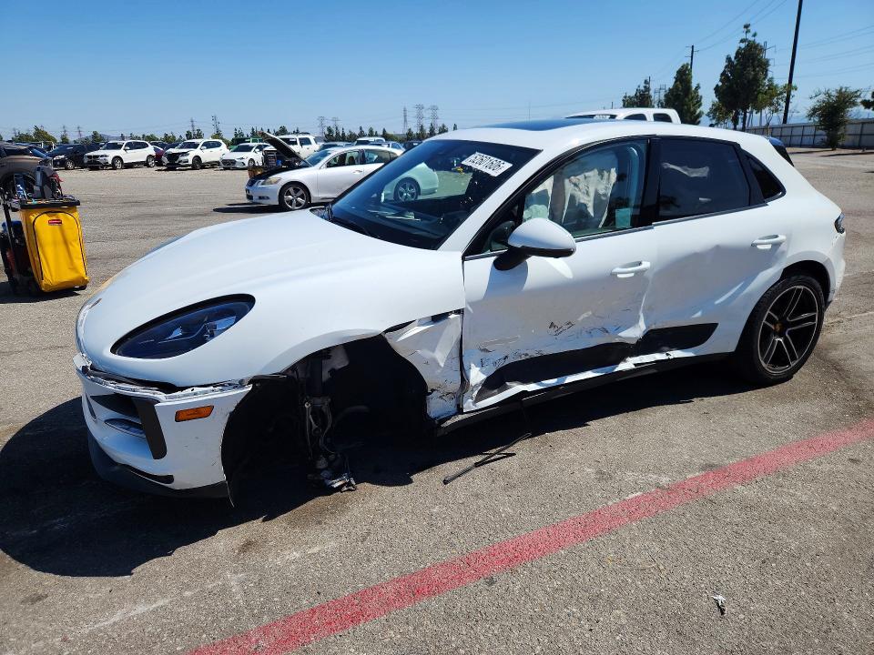 Auction sale of the 2019 Porsche Macan, vin: WP1AA2A50KLB01241, lot number: 52601606