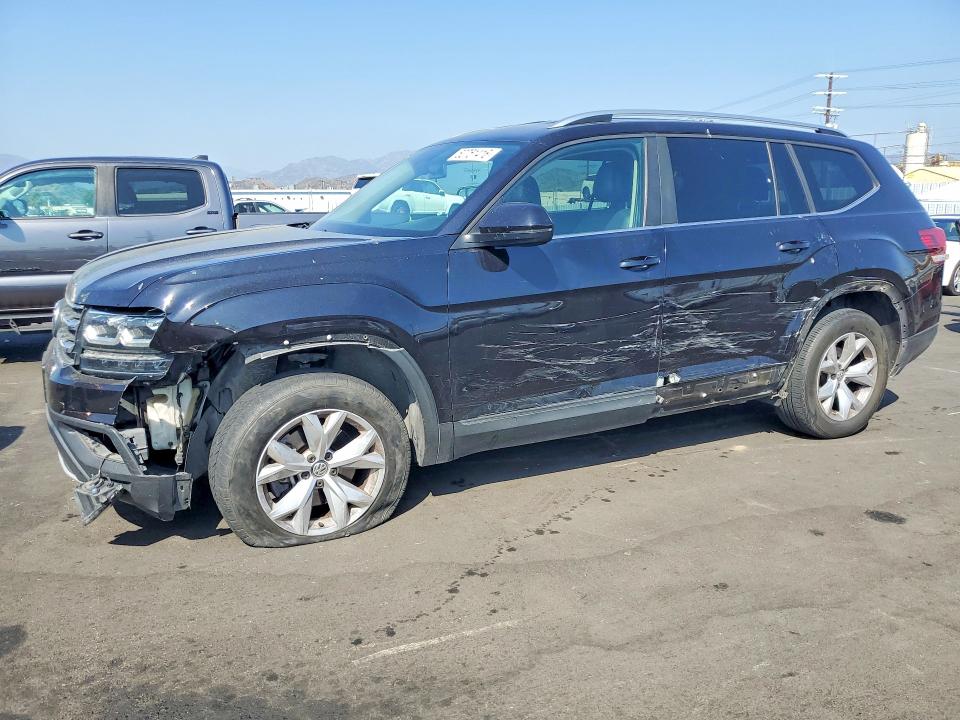 Продажа на аукционе авто 2018 Volkswagen Atlas, vin: 1V2KR2CA4JC574999, номер лота: 52751416