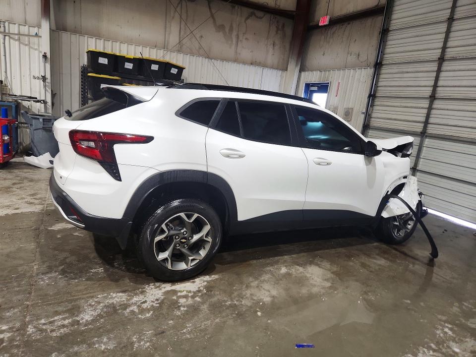 Продажа на аукционе авто 2025 Chevrolet Trax, vin: KL77LHEP0SC268233, номер лота: 52805126