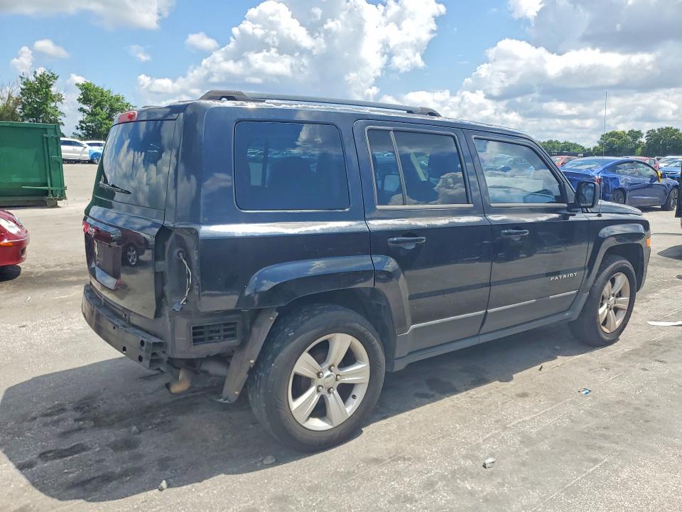 53402276 :رقم المزاد ، 1C4NJPBB1DD213516 vin ، 2013 Jeep Patriot Latitude 4wd مزاد بيع