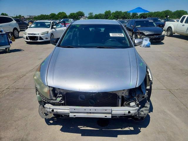 53337696 :رقم المزاد ، 1HGCP2F66BA061724 vin ، 2011 Honda Accord مزاد بيع