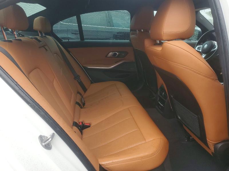52349826 :رقم المزاد ، 3MW39FF04P8C96988 vin ، 2023 Bmw 330e مزاد بيع