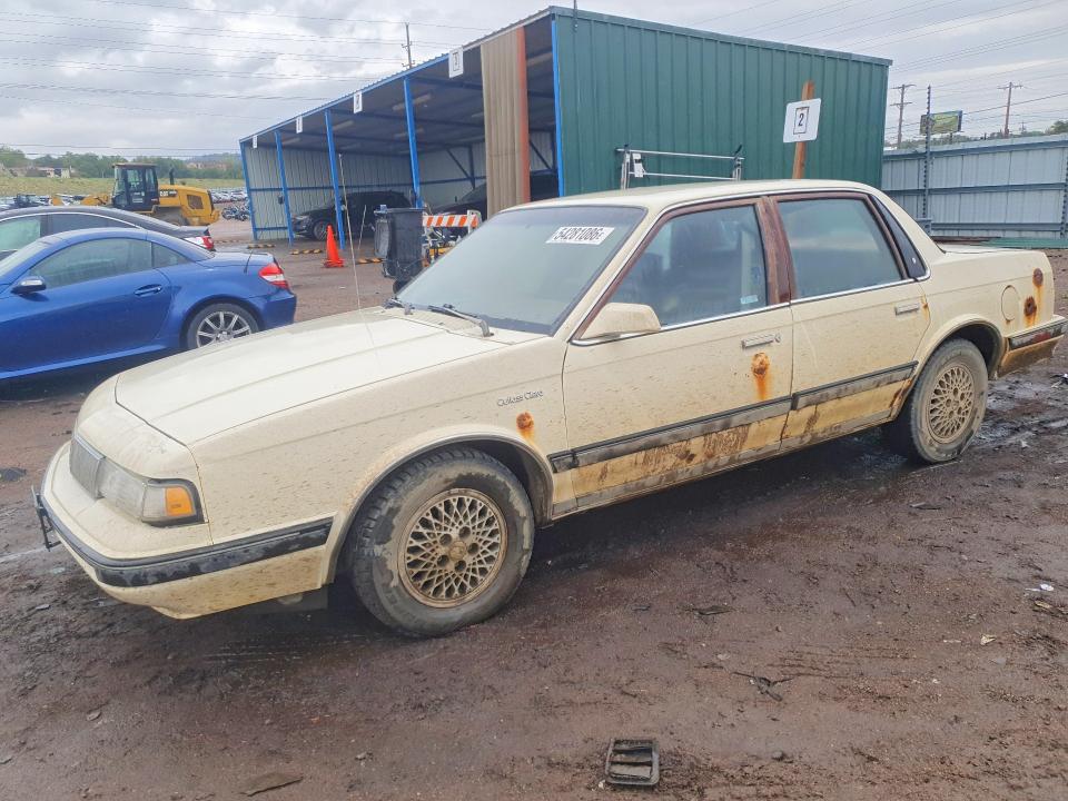 54281086 :رقم المزاد ، 1G3AM54N8L6350280 vin ، 1990 Oldsmobile Cutlass Ciera مزاد بيع