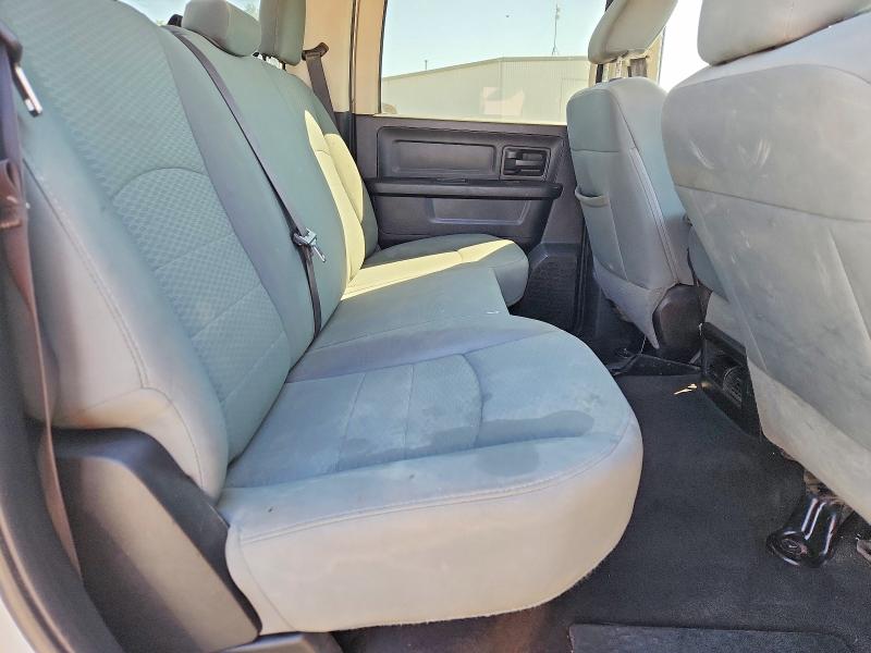 54715176 :رقم المزاد ، 3C6UR4HJXHG656958 vin ، 2017 Ram 2500 مزاد بيع