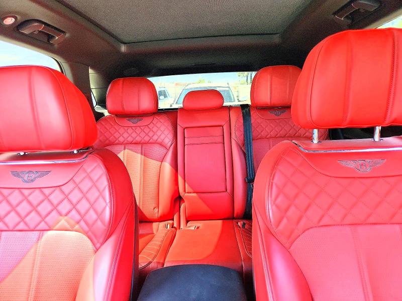 Продаж на аукціоні авто 2018 Bentley Bentayga, vin: SJAAC2ZV8JC017622, номер лоту: 55376166