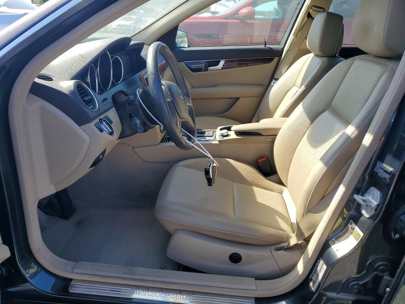 Продаж на аукціоні авто 2012 Mercedes-benz C, vin: WDDGF4HB5CR228091, номер лоту: 54176356