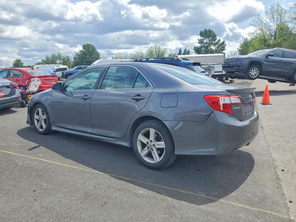 2014 Toyota Camry მანქანა იყიდება აუქციონზე, vin: 4T1BF1FKXEU813198, აუქციონის ნომერი: 53901406