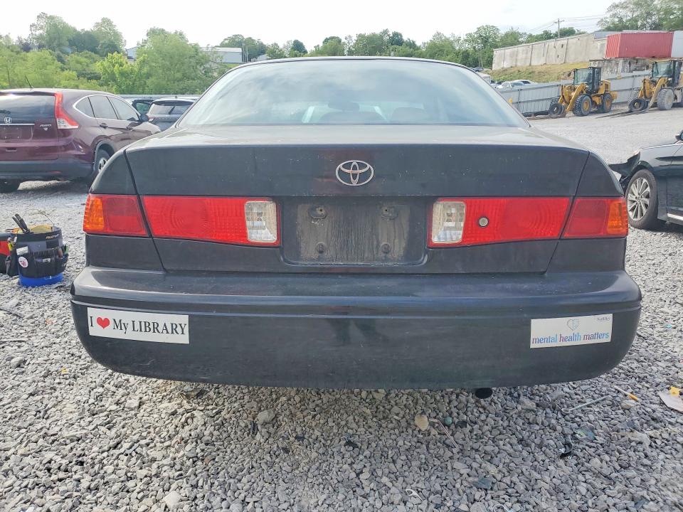 53807686 :رقم المزاد ، JT2BG22K010537539 vin ، 2001 Toyota Camry مزاد بيع