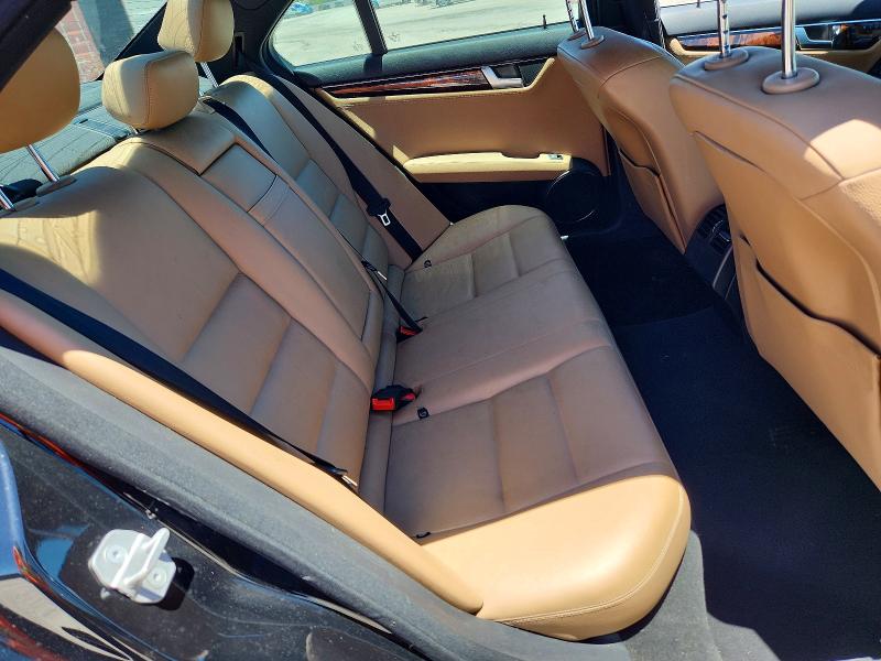 Продажа на аукционе авто 2012 Mercedes-benz C, vin: WDDGF4HB3CR209166, номер лота: 53968506