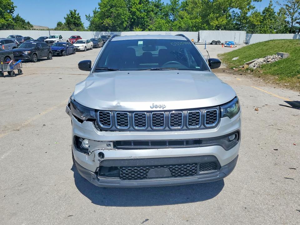 53352996 :رقم المزاد ، 3C4NJDBN9RT111388 vin ، 2024 Jeep Compass مزاد بيع