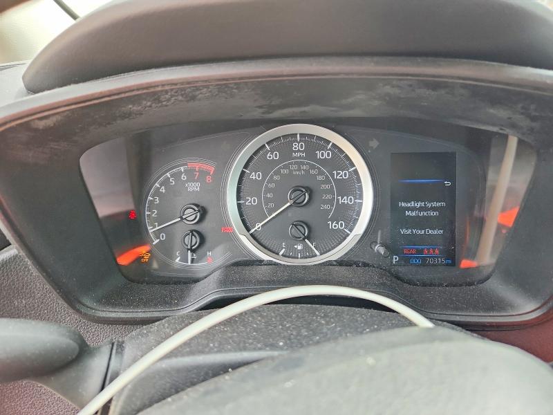 52533186 :رقم المزاد ، 5YFEPMAE6MP232259 vin ، 2021 Toyota Corolla مزاد بيع