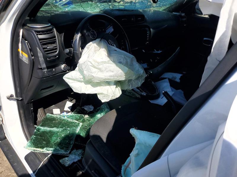 53101256 :رقم المزاد ، KNDJX3A55E7090322 vin ، 2014 Kia Soul مزاد بيع