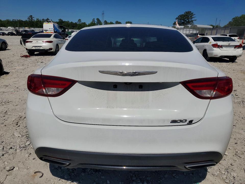2015 Chrysler 200 მანქანა იყიდება აუქციონზე, vin: 1C3CCCBG9FN674289, აუქციონის ნომერი: 53643886